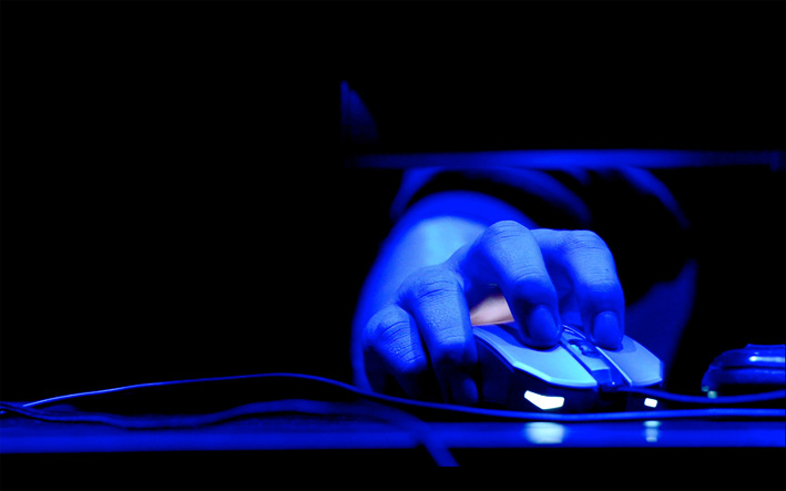 Joscha Steffens, DREAM / HACK, aus der Serie: Teen Spirit Island, 2012–2015